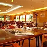 Otel Du Parc Baudricourt