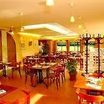 Du Parc Otel 3*