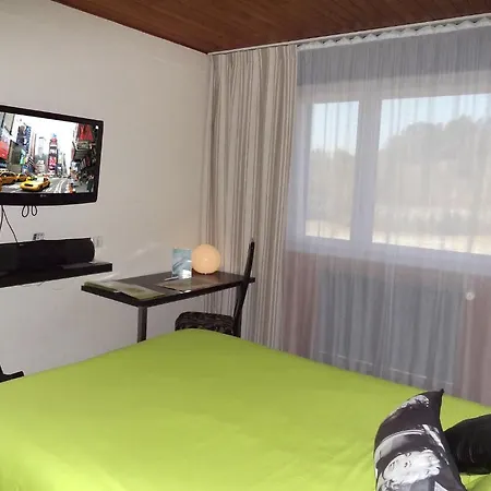 Du Parc Hotel Baudricourt